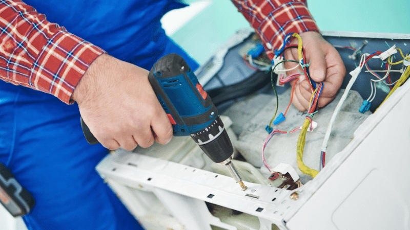 Balçova Fondital Fondital çamaşır makinesi kart tamiri – Su almama arızası orijinal parça ile giderildi. - Teknik servis örneği